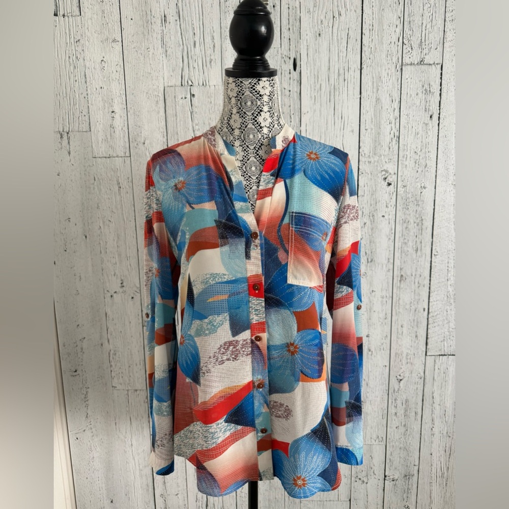 Diane von Furstenberg 100% Silk Floral Button Down, Sz 6